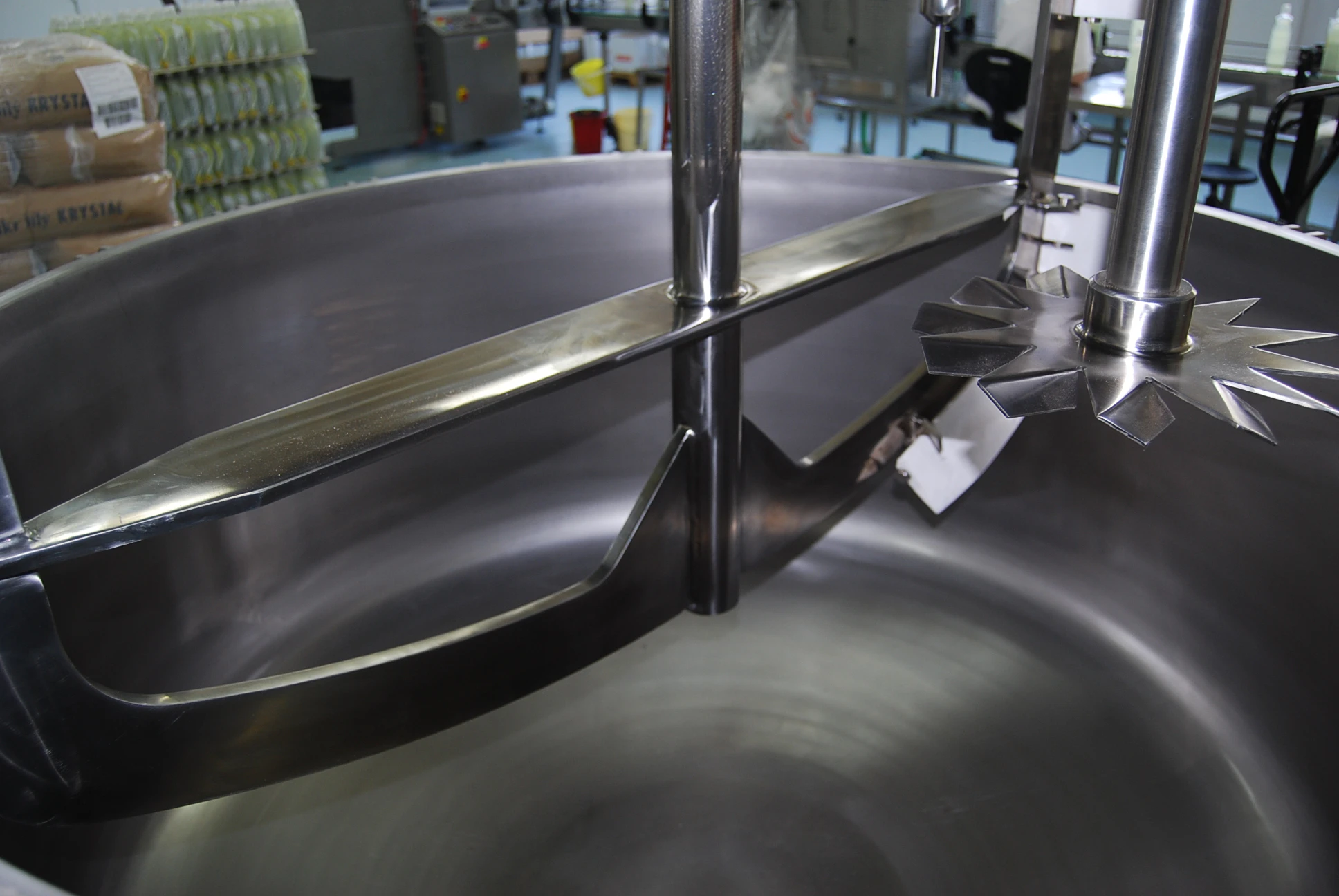 Kotvové míchadlo na viskozní materiály